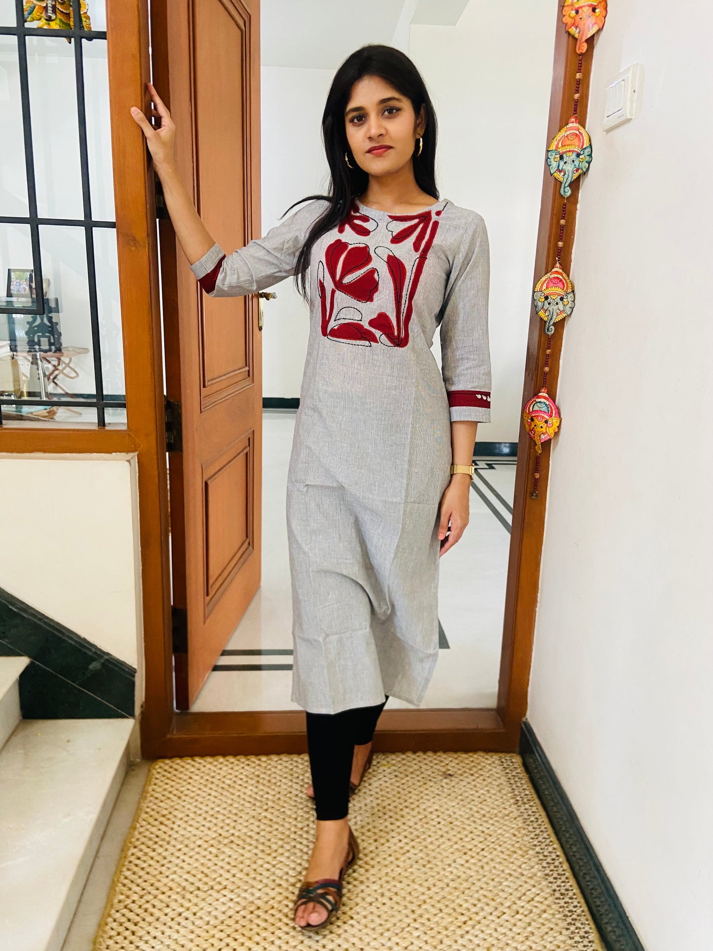 LB0065-Gray coloured Kurtha