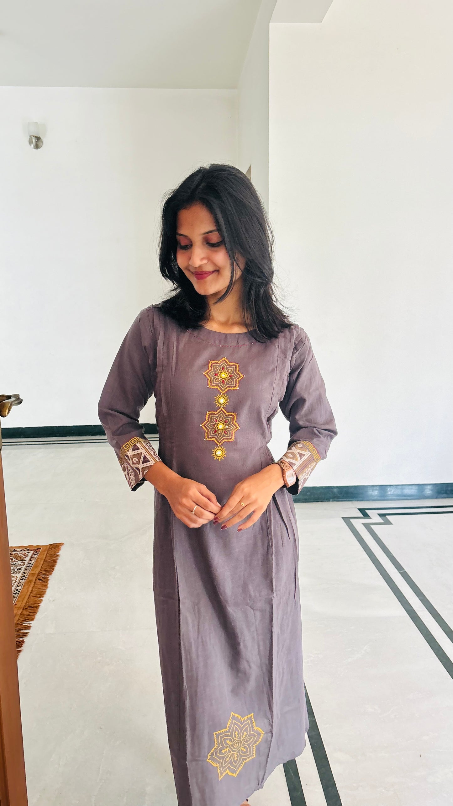 LB0165-II,LB0166-II,LB0167-II,LB0168-II Gray Coloured Kurtha