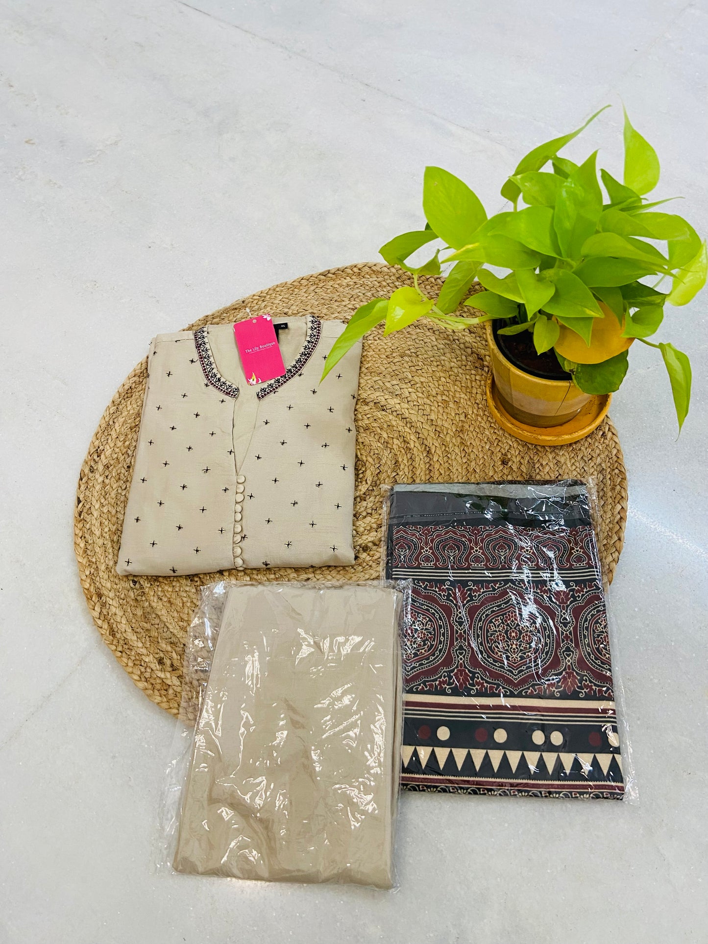 LB0023-BEIGE Coloured Dola Silk Salwar Suit Set with Mashroo Dupatta