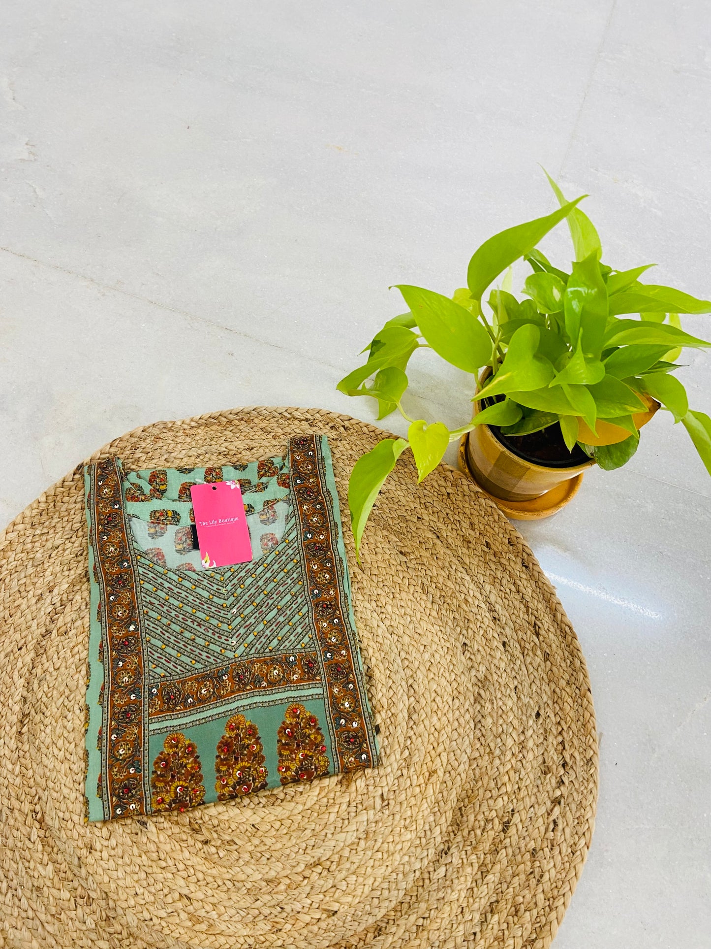 LB0003-Green Shaded Kurtha
