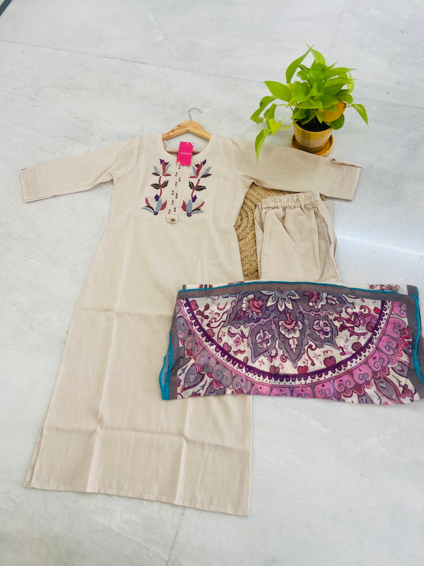 LB0024-White Coloured Salwar Suit Set