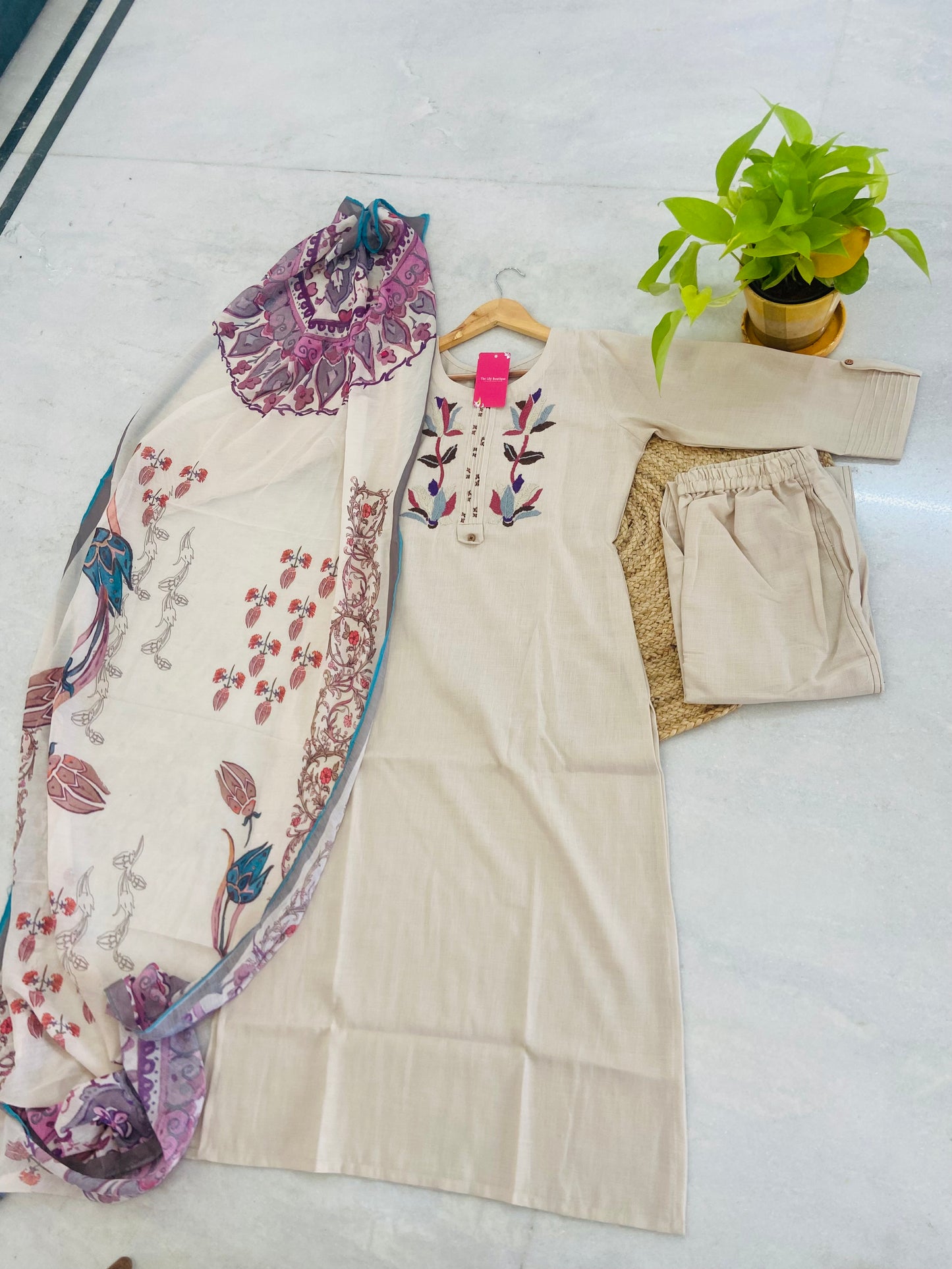 LB0024-White Coloured Salwar Suit Set