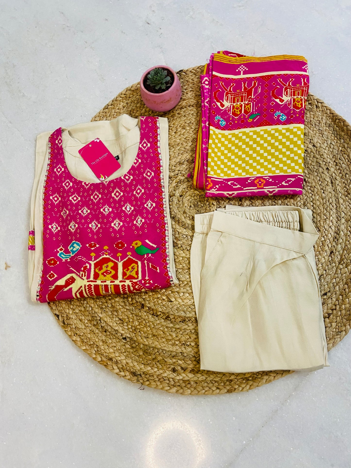 LB0041- Pink/White Muslin Salwar Suit Set
