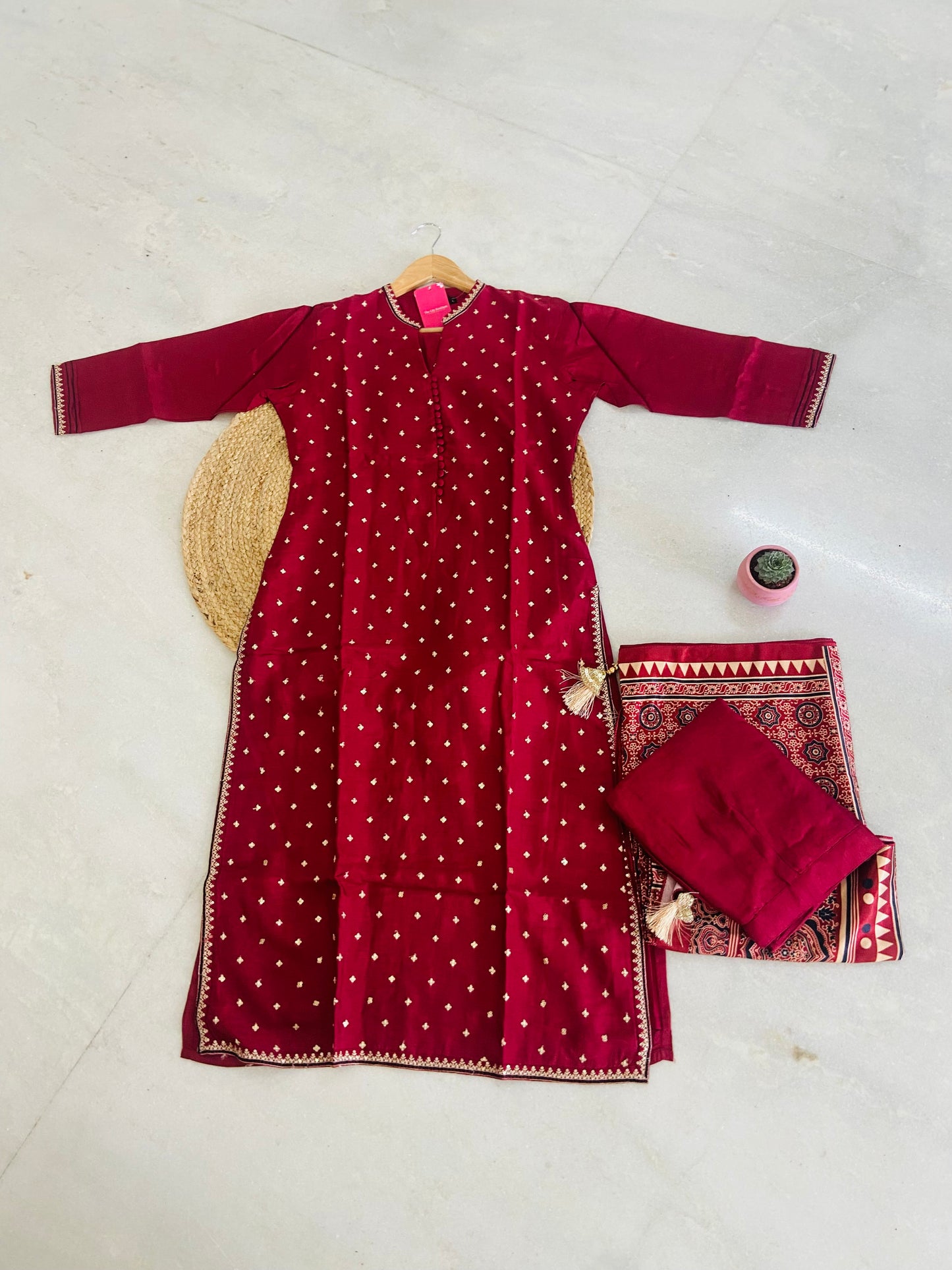 LB0023-Maroon Dola Silk Salwar Suit Set with Mashroo Dupatta