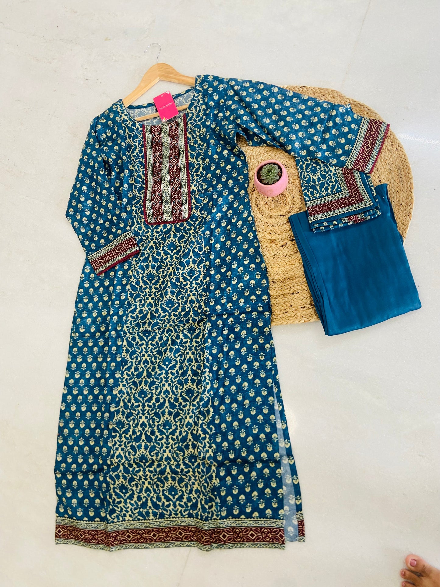LB0010-White/Blue Muslin Salwar Suit Set