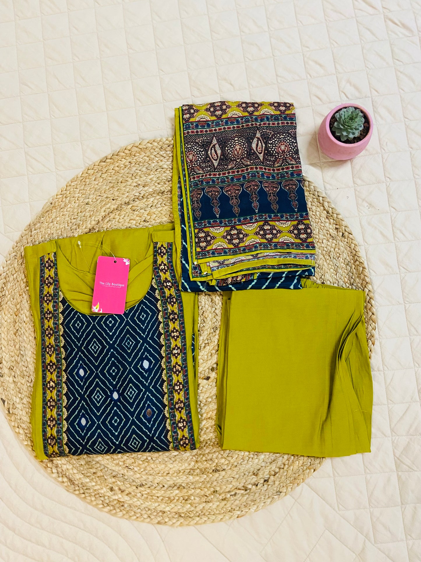 LB0042-Green Coloured Salwar Suit Set