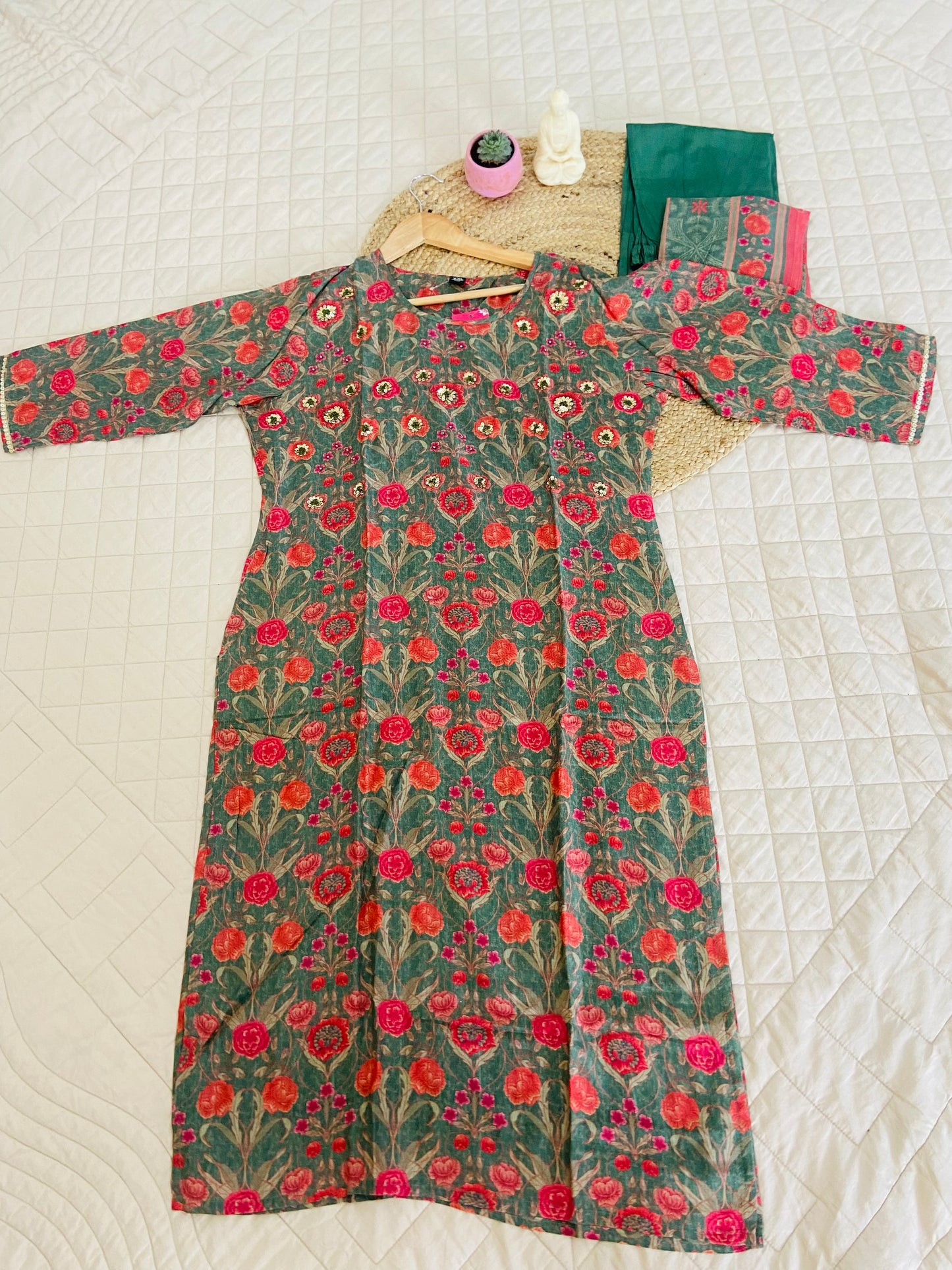 LB0069-Green coloured Silk Salwar Suit Set