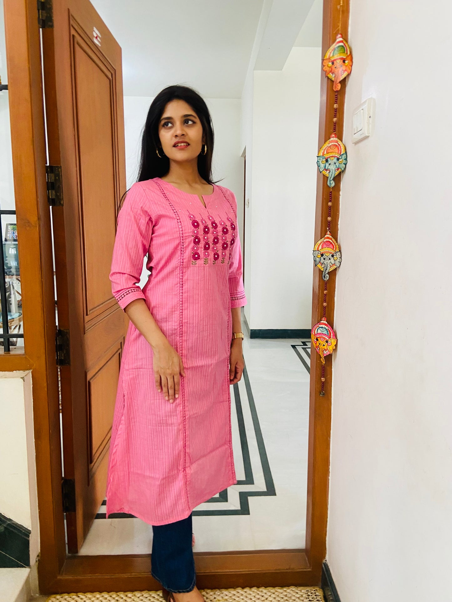 LB0086-Pink Coloured Kurtha