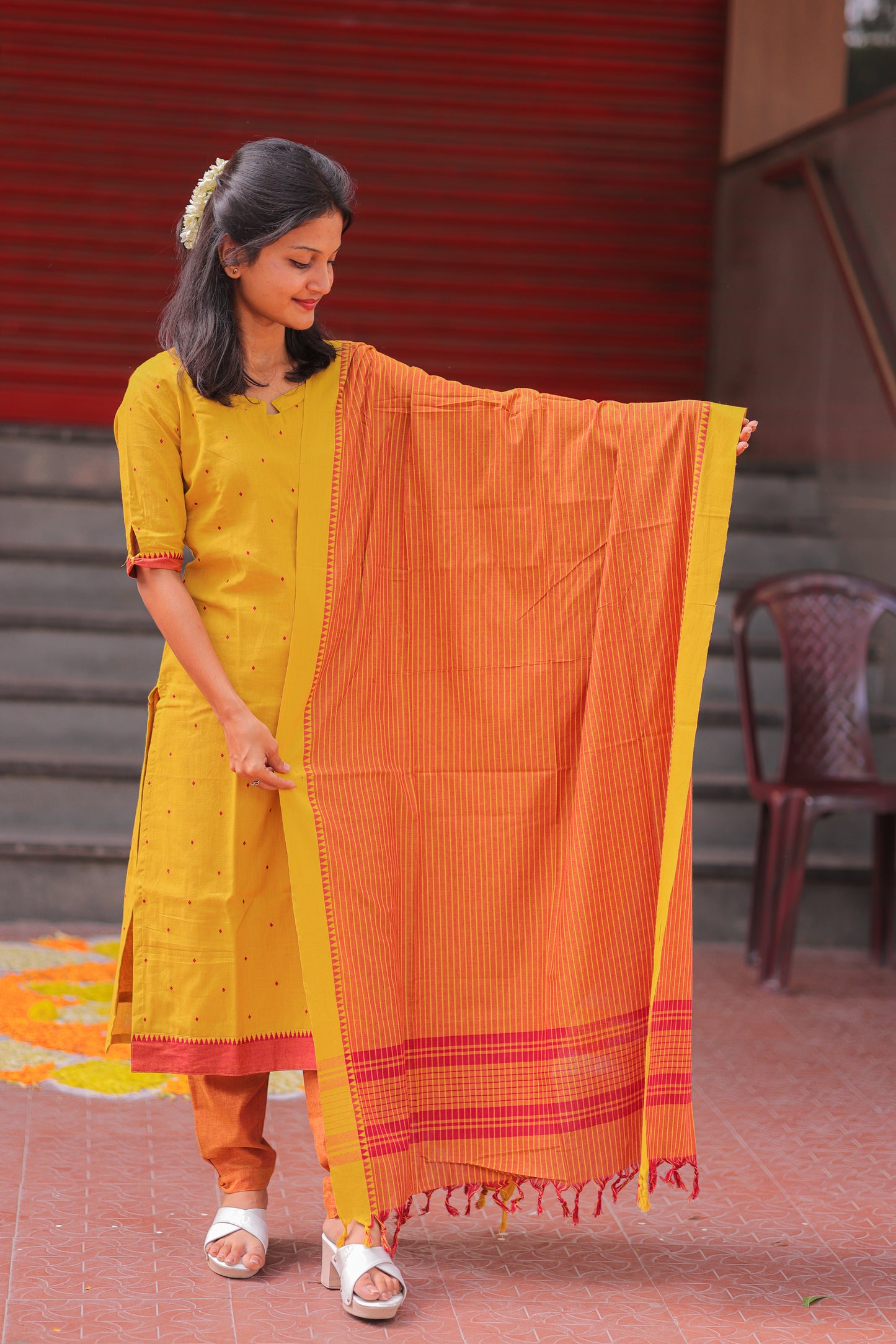 Manjari 3 Pc Set