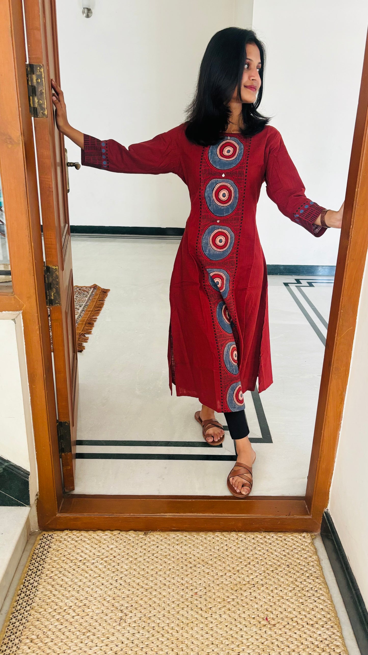LB0148-II,LB0149-II,LB0150-II,LB0151-II Maroon Coloured Kurtha