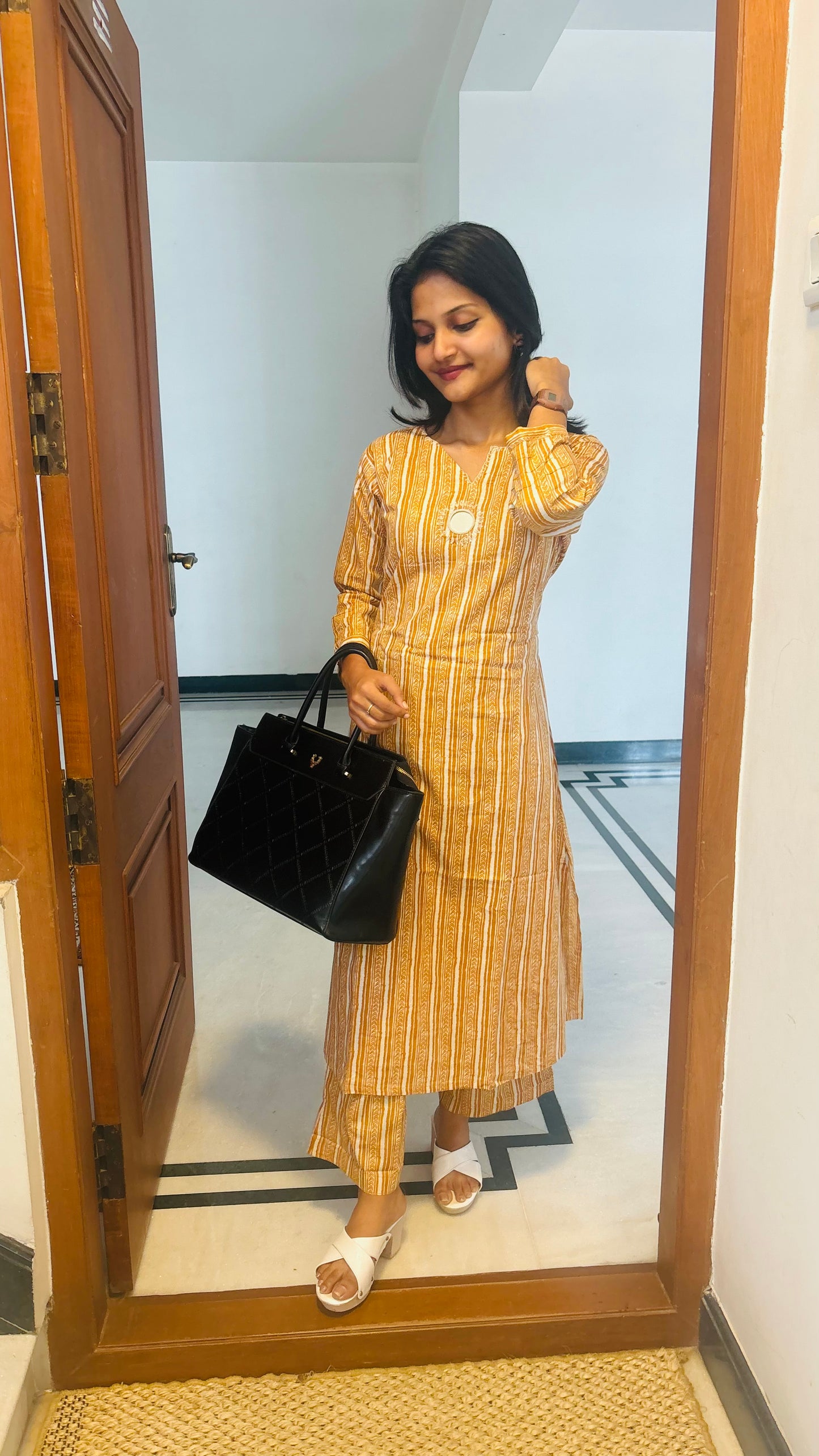 LB0214-II,LB0215-II,LB0216-II,LBO217-II Yellow striped Coord set