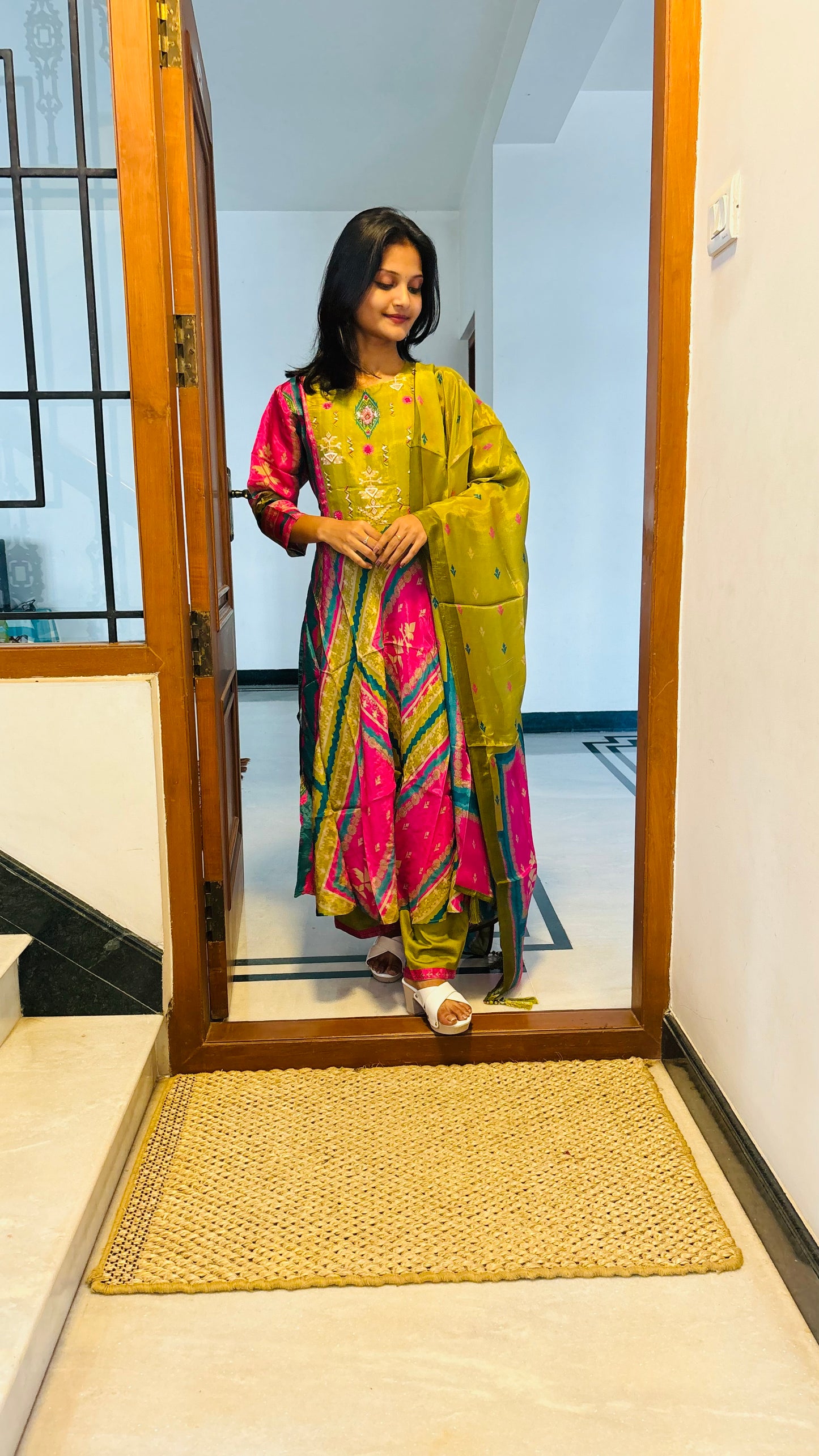 LB0268-II,LB0269-II,LB0270-II Pink Coloured Salwar Suit Set