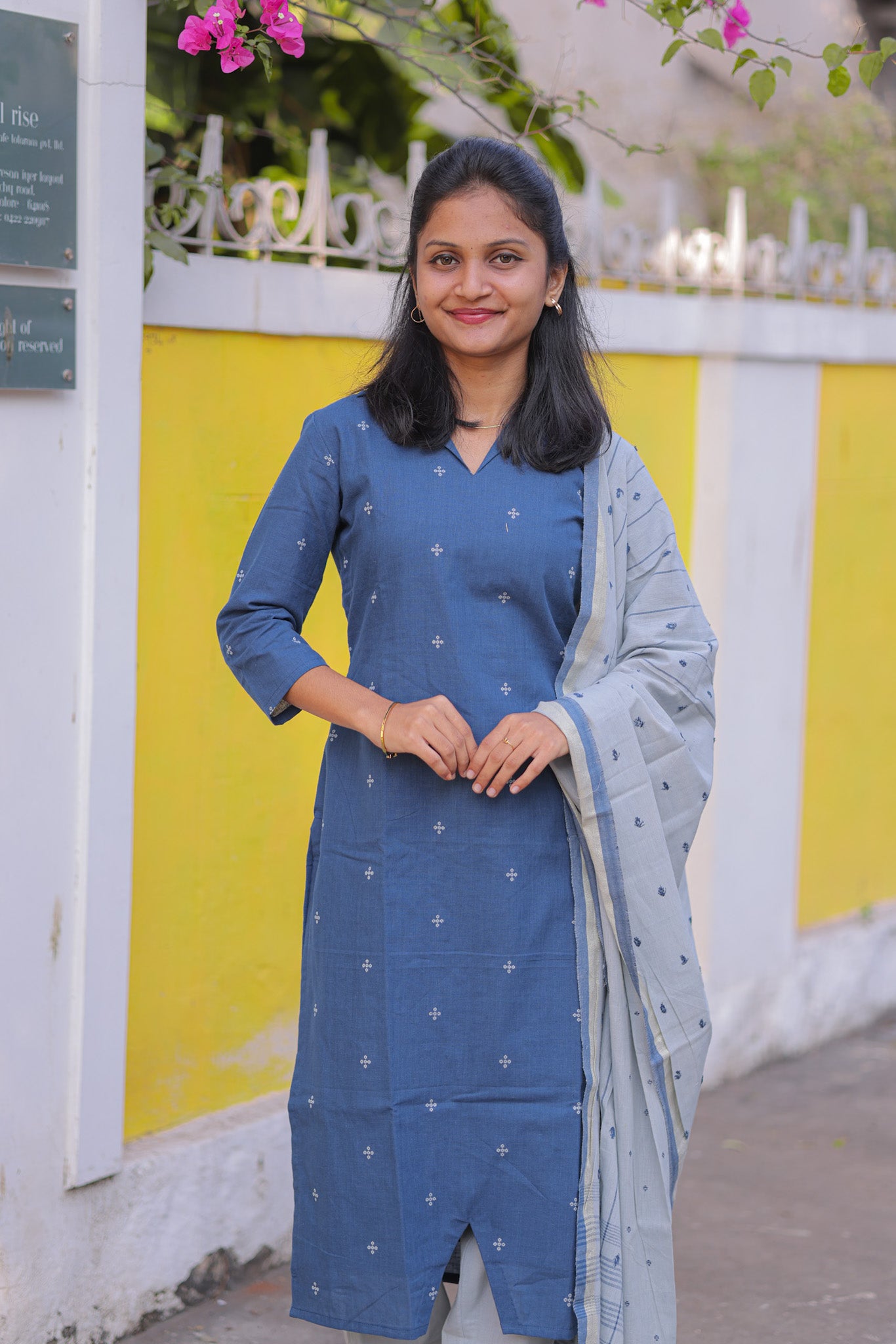 Navy Blue sprayed Carnecium and Baby Breath