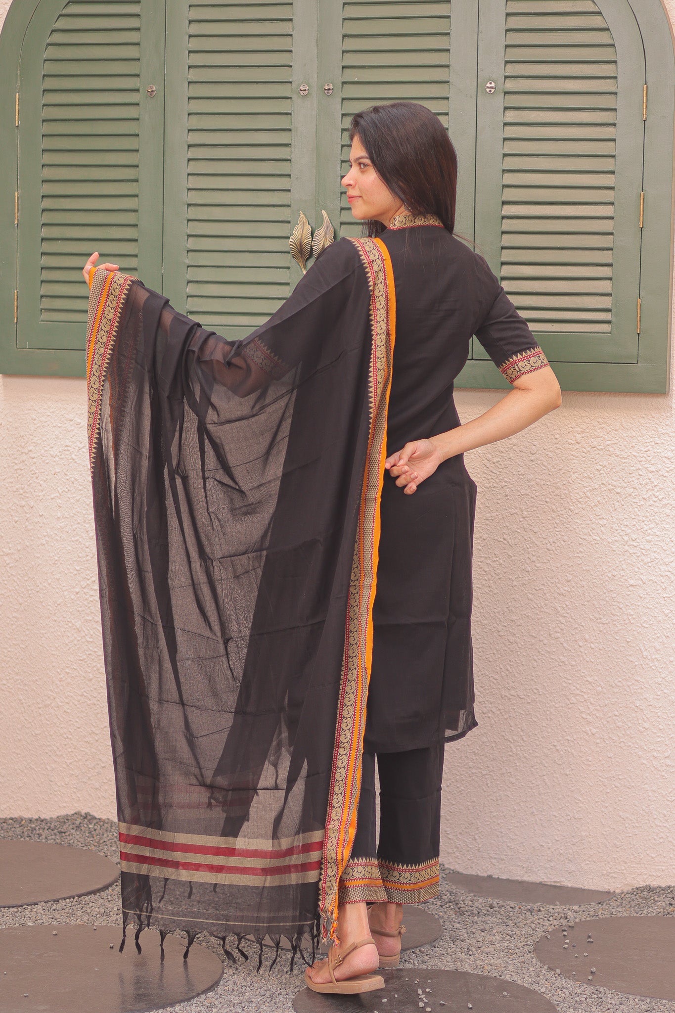 Avni